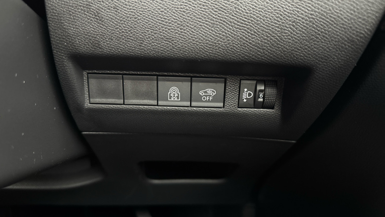 Peugeot 208 1.2 PureTech 100 Allure 5dr Petrol Hatchback